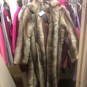 Fashion nova fur coat NWT